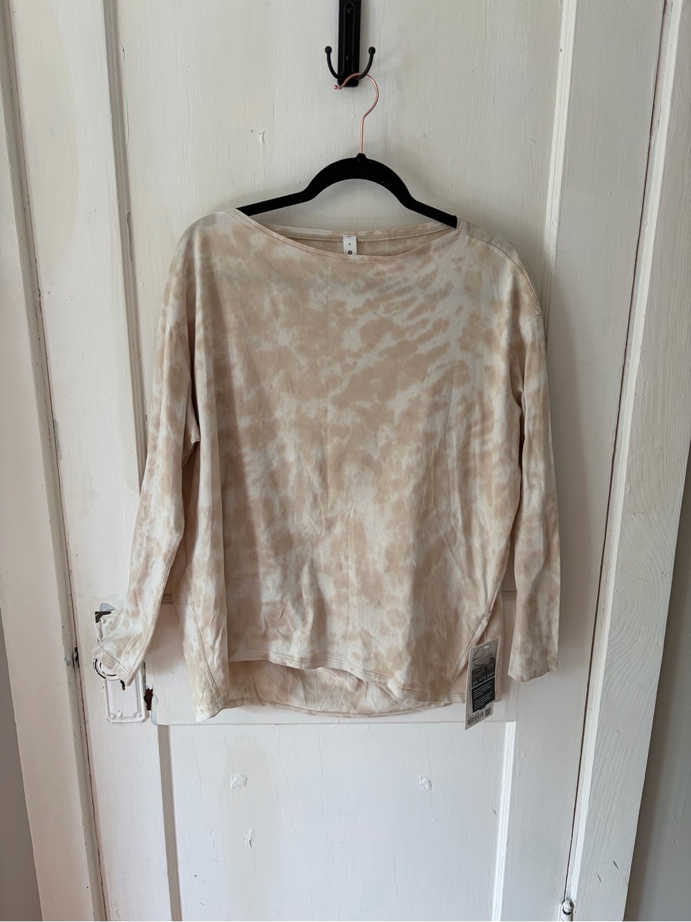 NWT lululemon athletica Neutral Beige Tie-Dye Long Sleeve Top